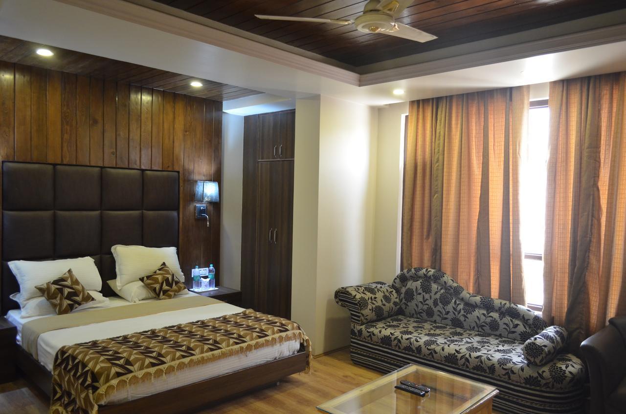 Hotel The Valley View Kashmir Srinagar  Exterior photo